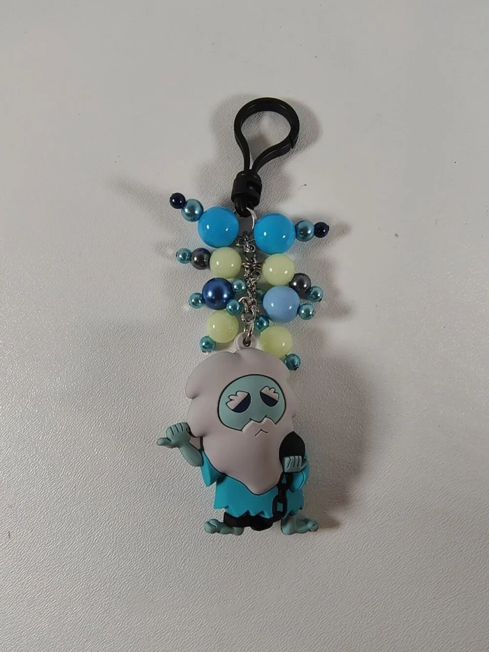Beaded Gus Hitchhiking Ghosts Disney Haunted Mansion MysteryFigural Bag Clip
